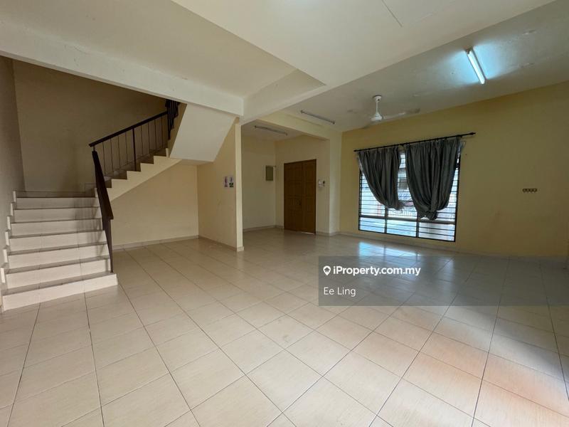 Rumah Berkembar untuk Dijual di Taman Kipark, Puchong oleh Ee Ling - iProperty.com.my