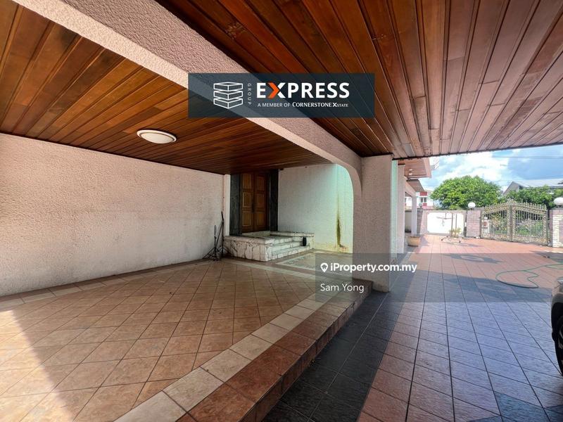 Semi-Detached House for Sale in Pujut, Miri by Sam Yong - iProperty.com.my