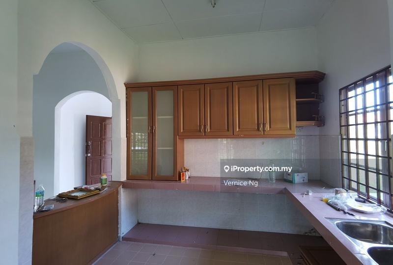 Banglo untuk Dijual di Pantai Sepang Putra, Sepang oleh Vernice Ng - iProperty.com.my