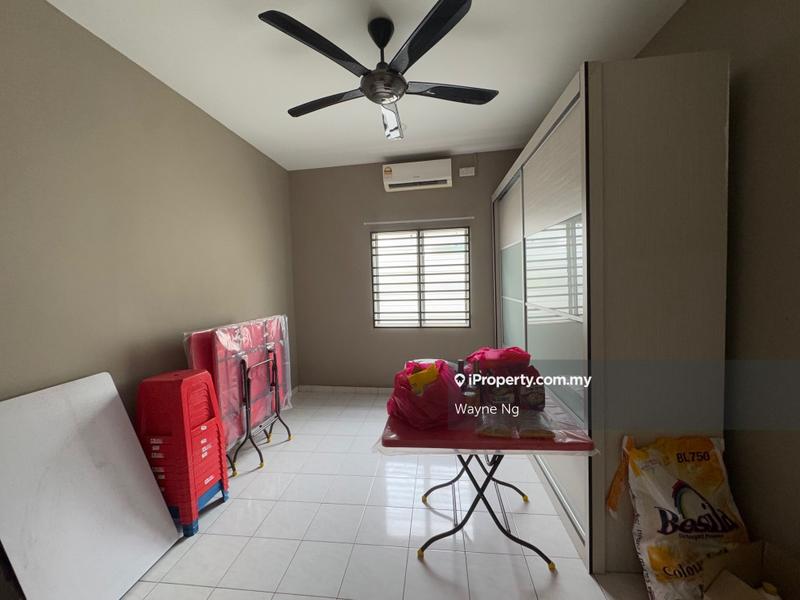 1-storey Terraced House for Sale in Taman Salak Selatan, Salak South by Wayne Ng - iProperty.com.my