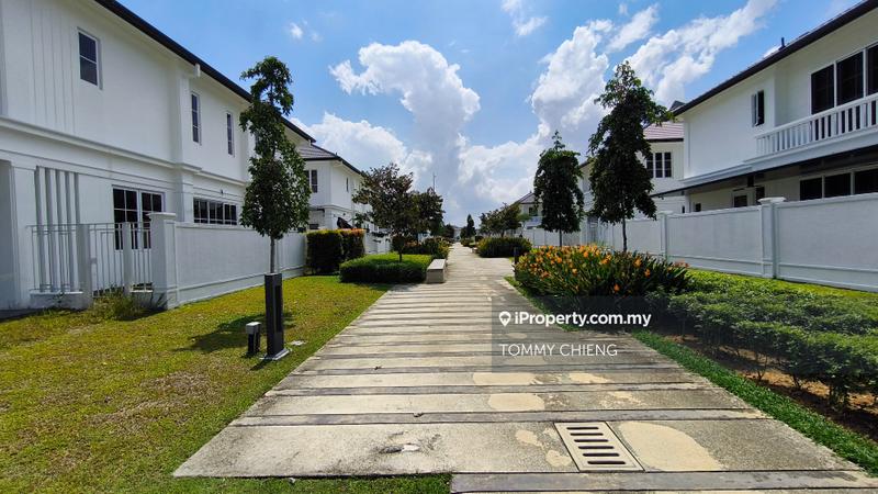 Rumah Berkembar untuk Dijual di Stoneridge Semi D Eco Majestic, Semenyih oleh TOMMY CHIENG - iProperty.com.my