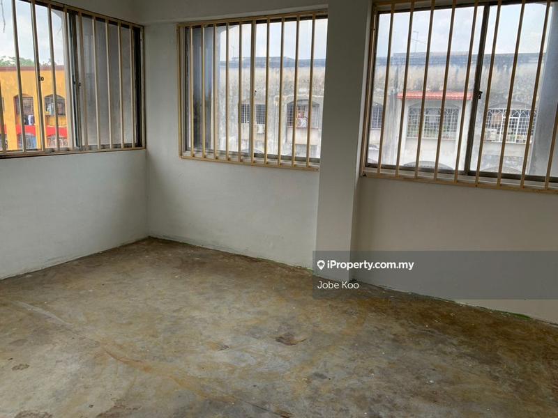 Shop / Office for Sale in Taman Jaya, Cheras by Jobe Koo - iProperty.com.my