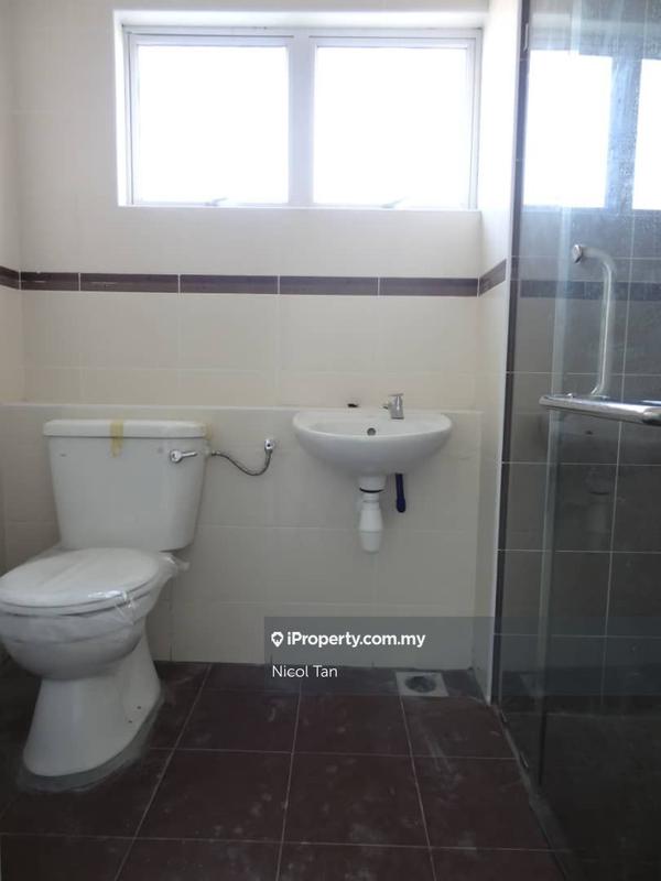 Rumah Teres 2-Tingkat untuk Dijual di Bandar Cassia Barat, Batu Kawan oleh Nicol Tan - iProperty.com.my