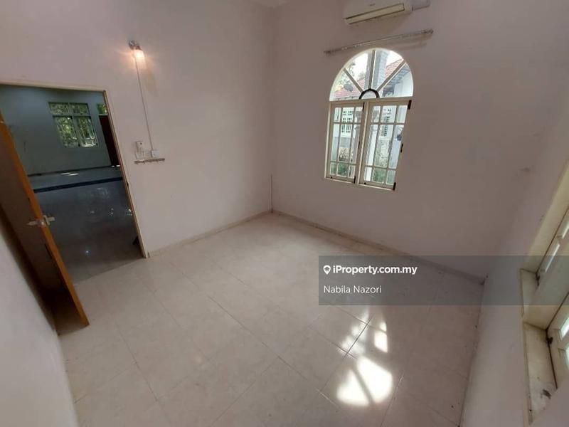 Banglo untuk Dijual di Wakaf Bharu, Tumpat oleh Nabila Nazori - iProperty.com.my