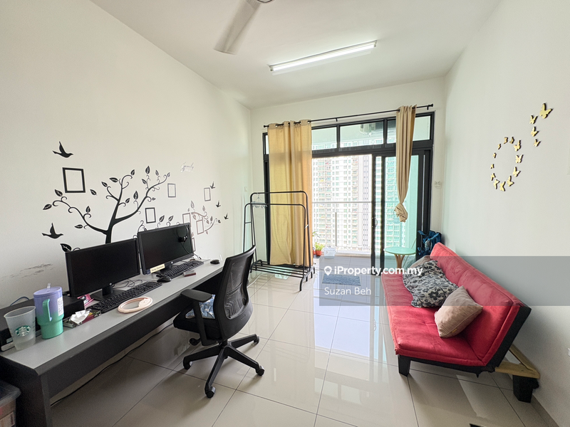 For Sale - The Promenade