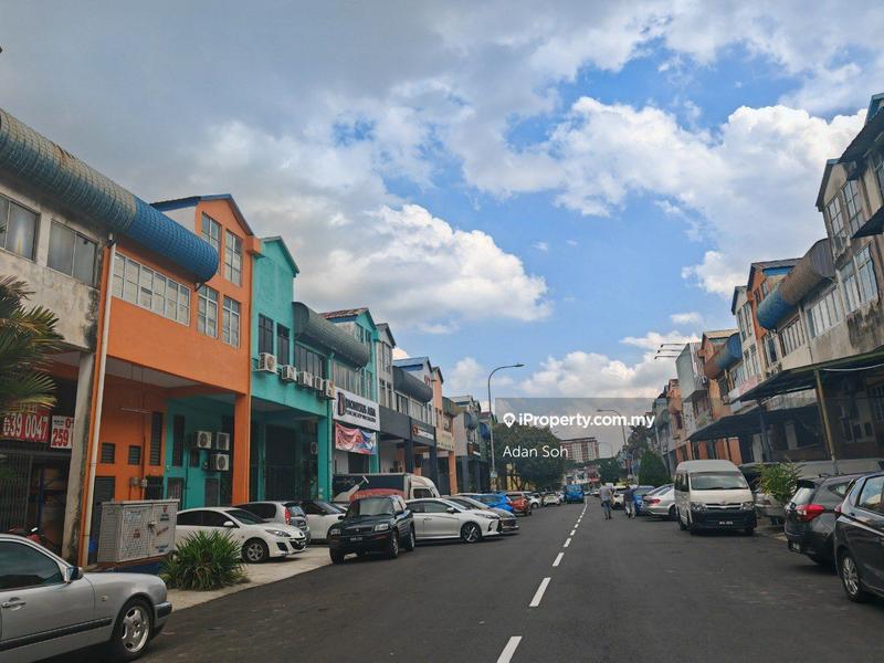 Kilang Teres untuk Dijual di Sri Edaran Light Industrial Park, Kepong oleh Adan Soh - iProperty.com.my