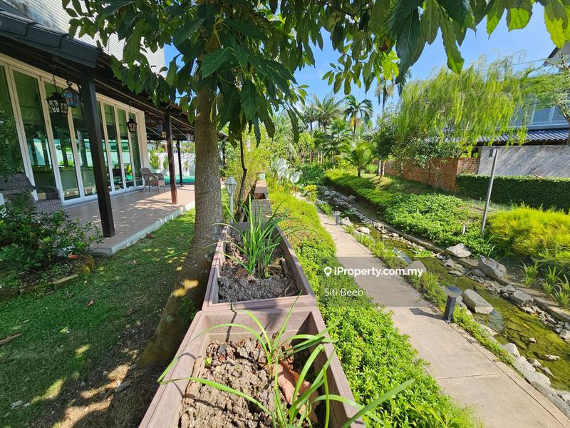 Banglo untuk Dijual di Putra Heights, Subang Jaya oleh Siti Beeb - iProperty.com.my