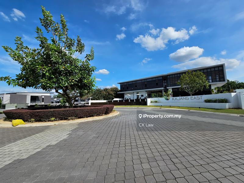 Rumah Teres 2-Tingkat untuk Dijual di Kajang East, Semenyih oleh CK Law - iProperty.com.my