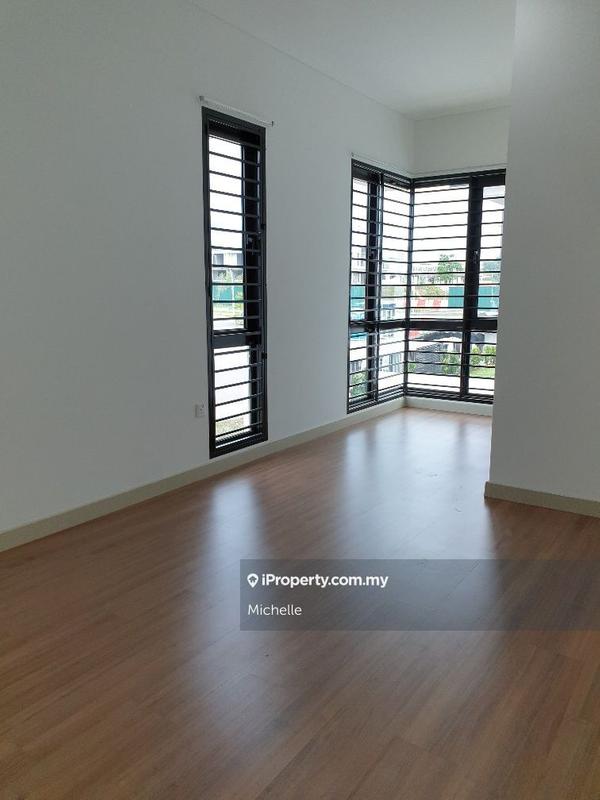 Rumah Berangkai 2 Tingkat untuk Dijual di Elmina, Shah Alam oleh Michelle - iProperty.com.my