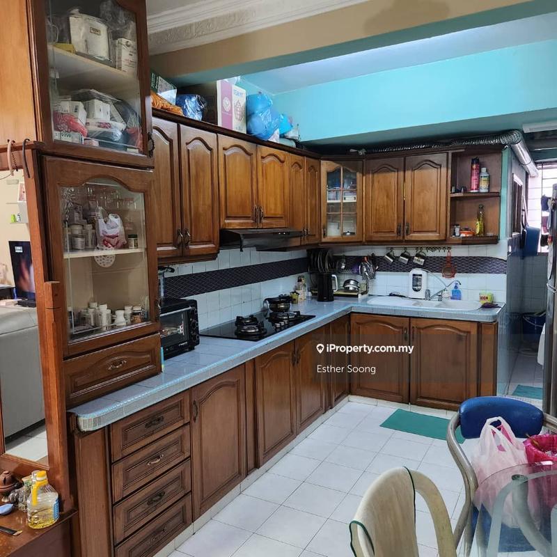 For Sale - Menara Puteri