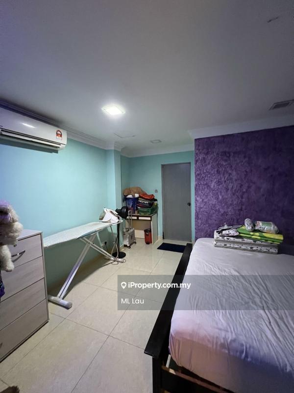Rumah Berangkai 2.5 Tingkat untuk Dijual di Taman Desa, Kuala Lumpur oleh Lau Mee Ling - Bedroom - iProperty.com.my