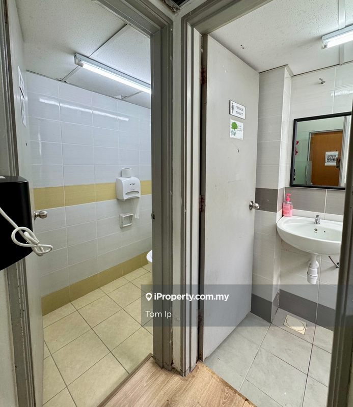 Shop for Sale in Taman Sains Selangor, Kota Damansara by Tom Ip - iProperty.com.my