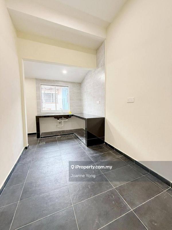 1-storey Terraced House for Sale in Tmn Perling Sutera Tampoi Bukit Indah Selesa Jaya, Perling by Joanne Yong - iProperty.com.my