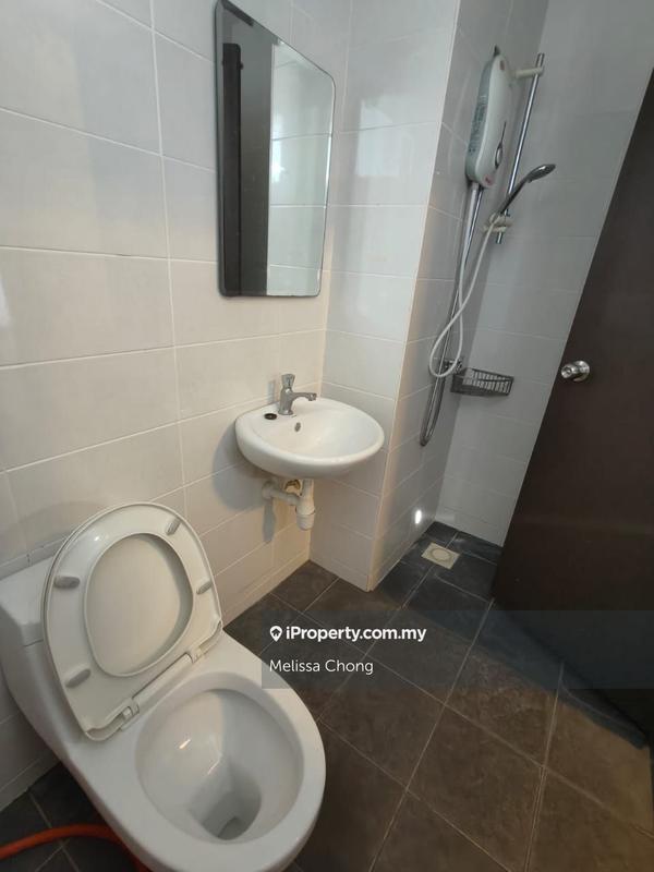 For Sale - Service Residence @ Landmark Residence 2