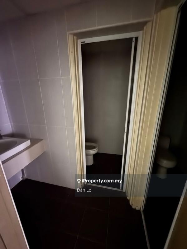 Pejabat untuk Dijual di KLCC, KL City Centre oleh Dan Lo - iProperty.com.my