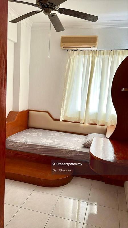 Condominium for Rent in Gold Coast Resort Condominium by Gan Chun Kai - iProperty.com.my