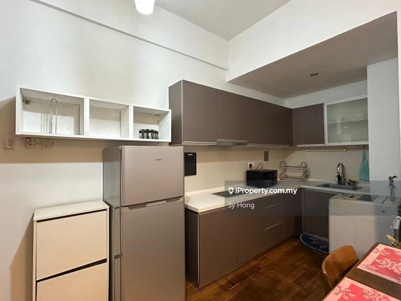Kediaman Servis untuk Disewa di Regalia Residence oleh Sy Hong - iProperty.com.my
