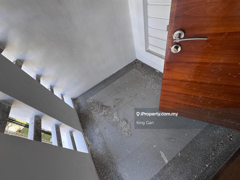 Rumah Berkembar untuk Dijual di Bandar Kinrara Seksyen 6, Bandar Kinrara oleh King Gan - iProperty.com.my
