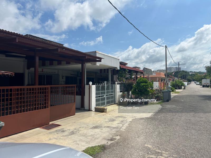 Rumah Berangkai 1 Tingkat untuk Dijual di Bukit Beruang, Bukit Baru oleh Geoffery Wee - iProperty.com.my