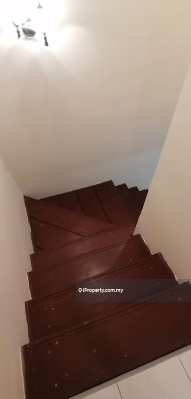 Townhouse for Sale in Taman Overseas Union (Taman Oug), Jalan Klang Lama (Old Klang Road) by BoBo Lee - iProperty.com.my