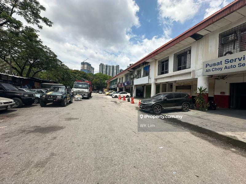 For Sale - Factory in Taman Sungai Besi, Kuchai Lama