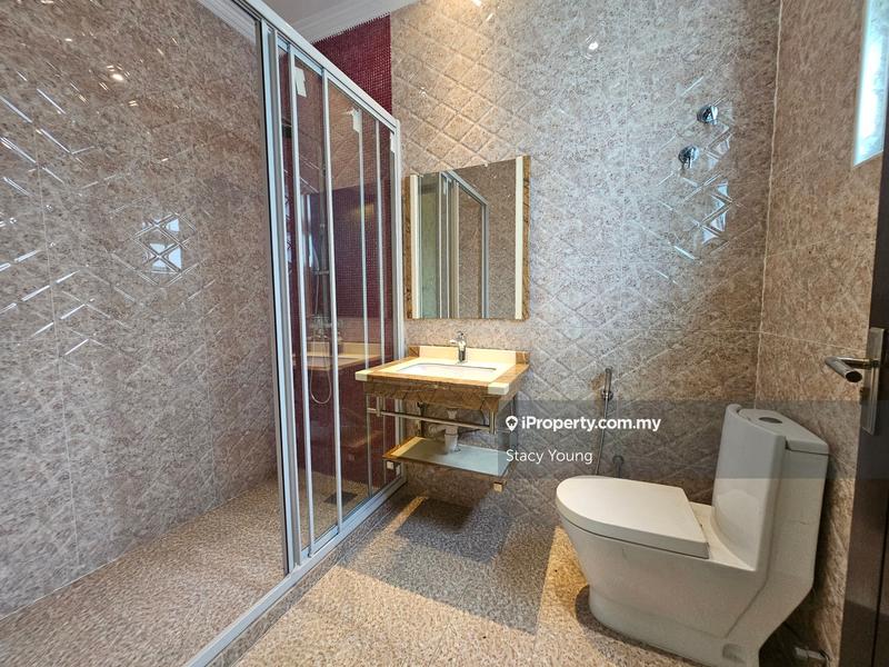 Bungalow House untuk Dijual di Mines Resort City, Seri Kembangan oleh Stacy Young - iProperty.com.my