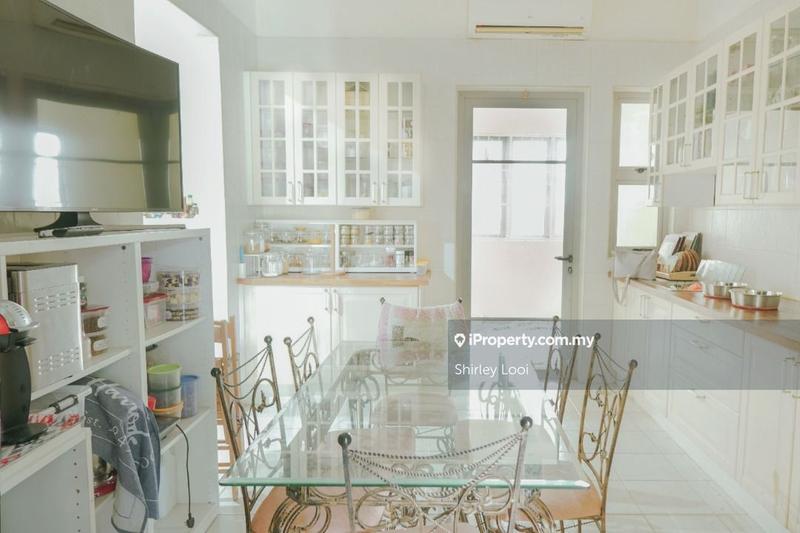 Rumah Berkembar untuk Dijual di Bukit Jelutong, Shah Alam oleh Shirley Looi - iProperty.com.my