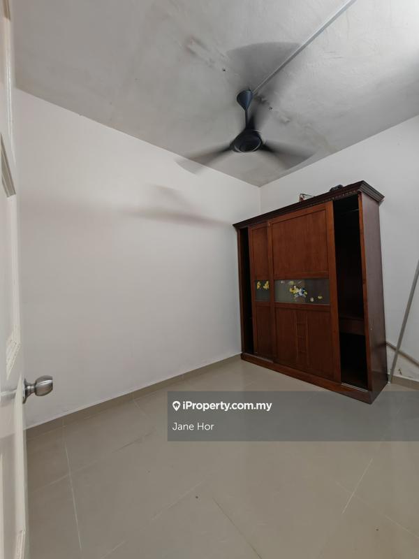 Rumah Teres 2-Tingkat untuk Dijual di Taman Lestari Putra, Seri Kembangan oleh Jane Hor - iProperty.com.my