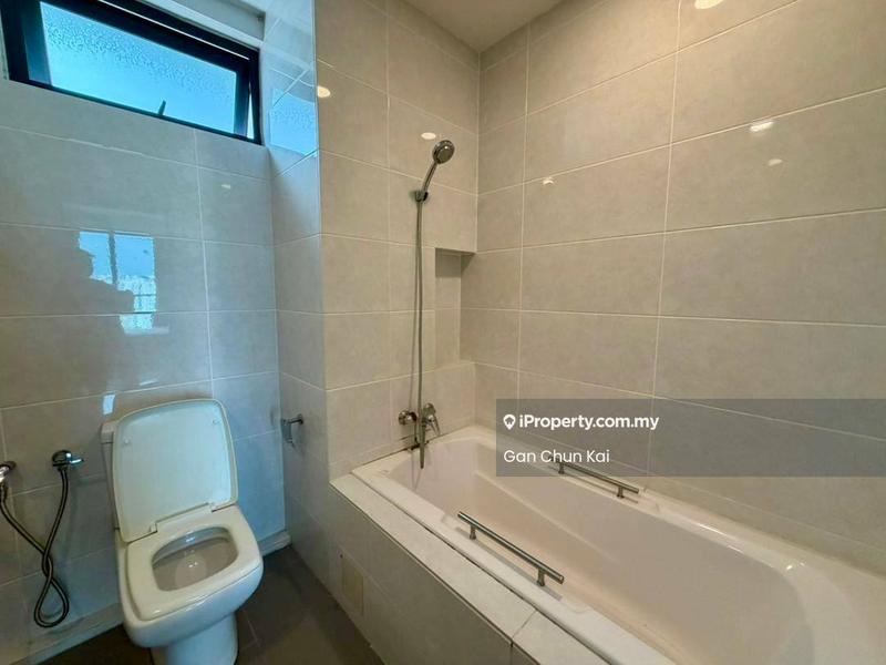 Kondominium untuk Disewa di 98 Nibong Residence oleh Gan Chun Kai - Bathroom - iProperty.com.my