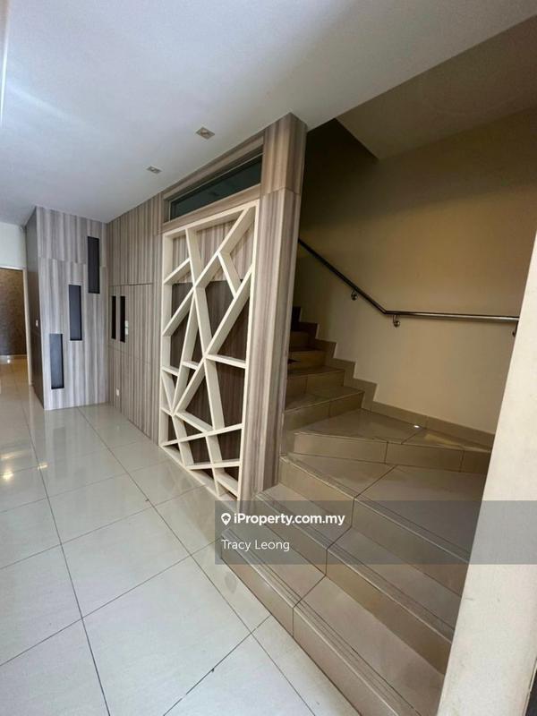 3-storey Terraced House for Sale in Kinrara Residence, Puchong by Tracy Leong - iProperty.com.my