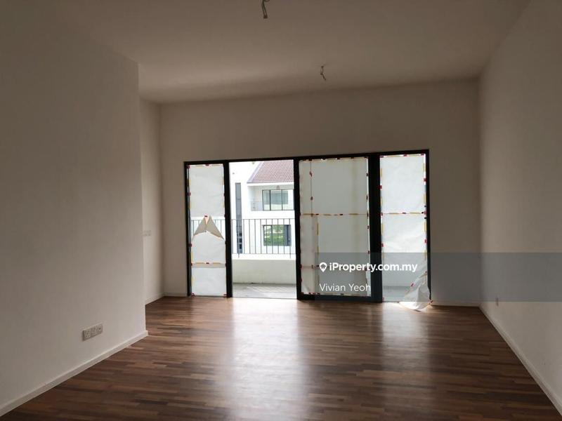 3-storey Terraced House for Sale in [3 Storey SuperLink Hse Endlot] Denai Amaryllis 1, Rawang by Vivian Yeoh - iProperty.com.my