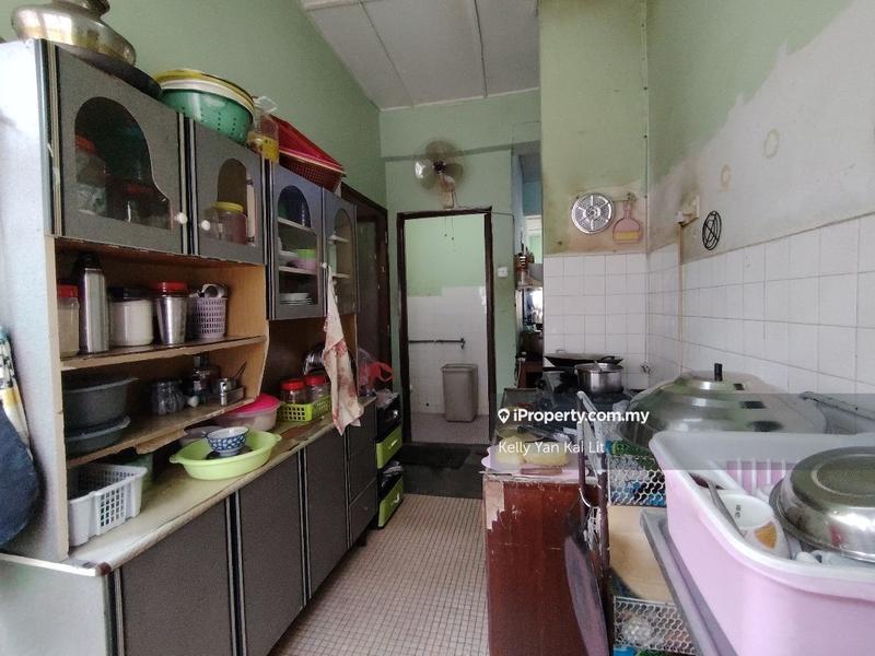 Shop / Office for Sale in Pandan Jaya, Ampang by Kelly Yan Kai Lit - iProperty.com.my