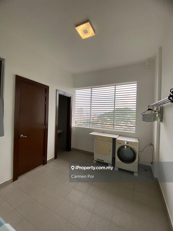 Condominium for Rent in Infinity Beachfront Condominium by Carmen Por - iProperty.com.my