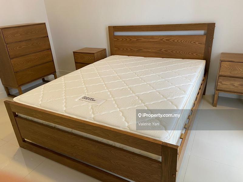 For Sale - Dianthus @ Tropicana Gardens