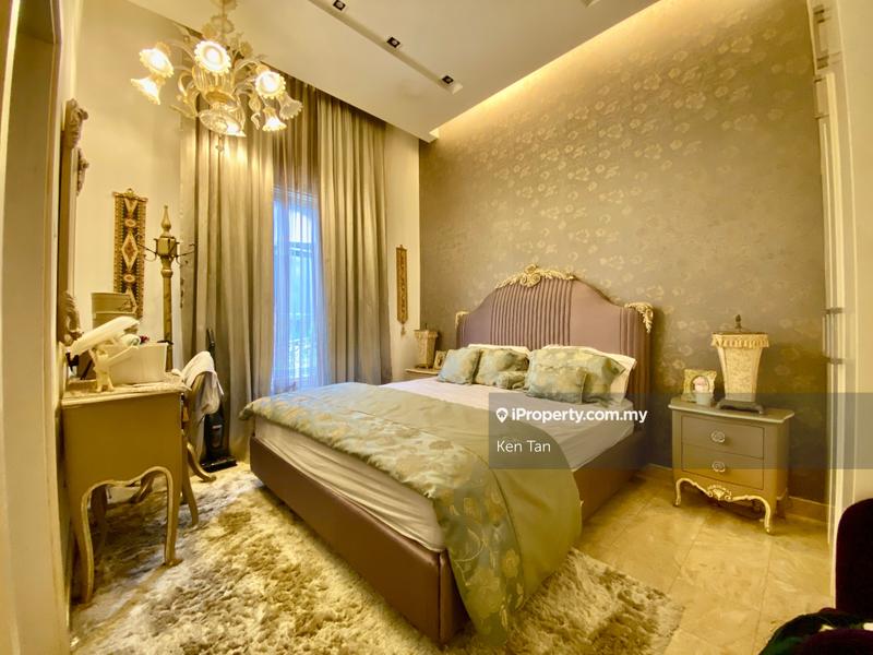 Bungalow House for Sale in Mutiara Damansara, Selangor by Ken Tan - iProperty.com.my