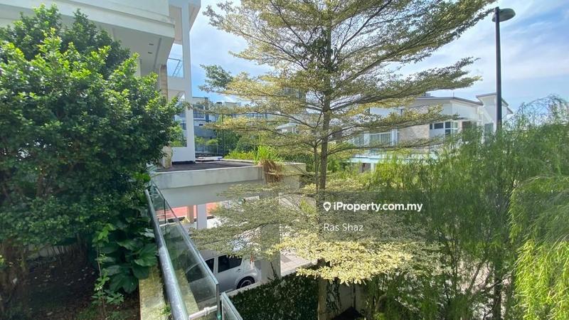 Bungalow House for Sale in Taman Melawati, Ulu Kelang by Ras Shaz - iProperty.com.my