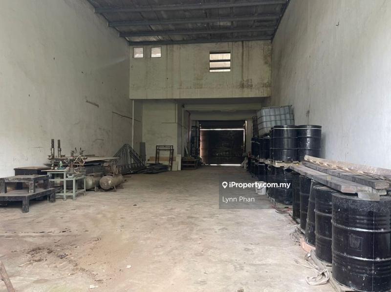 For Sale - Kawasan Perindustrian Jalan Johor
