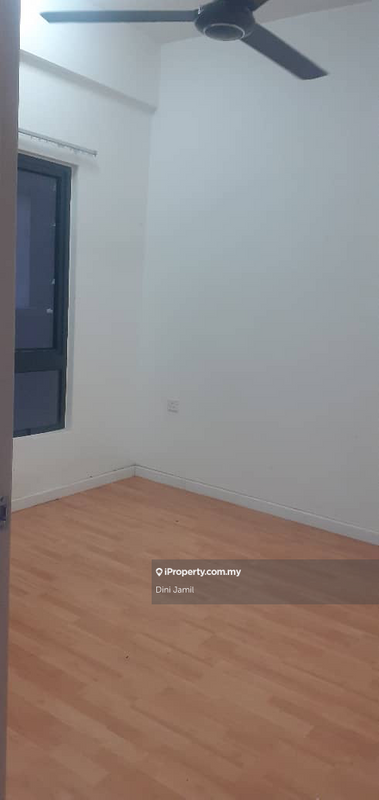 Kediaman Servis untuk Disewa di Suria Residence oleh Dini Jamil - iProperty.com.my