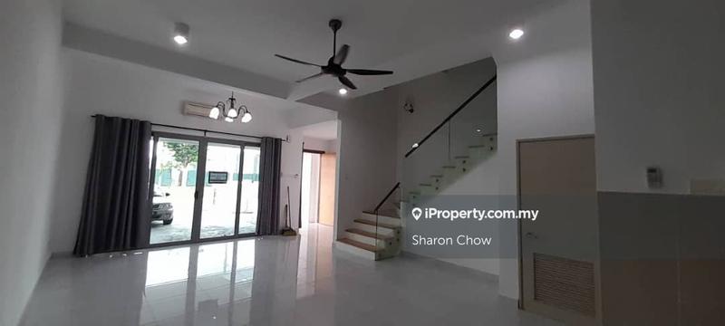 Rumah Berangkai 3 Tingkat untuk Disewa di Taman Tasik Puchong, Puchong oleh Sharon Chow - iProperty.com.my