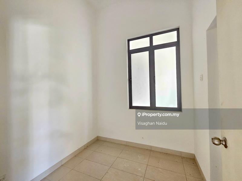 Rumah Teres 2.5-Tingkat untuk Dijual di Taman Tasik Residensi (Lake Club Parkhome), Rawang oleh Visaghan Naidu - iProperty.com.my