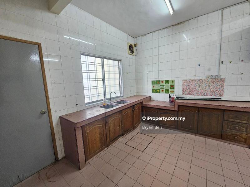 Rumah Teres 2-Tingkat untuk Dijual di Taman Saga, Ampang oleh Bryan Beh - iProperty.com.my