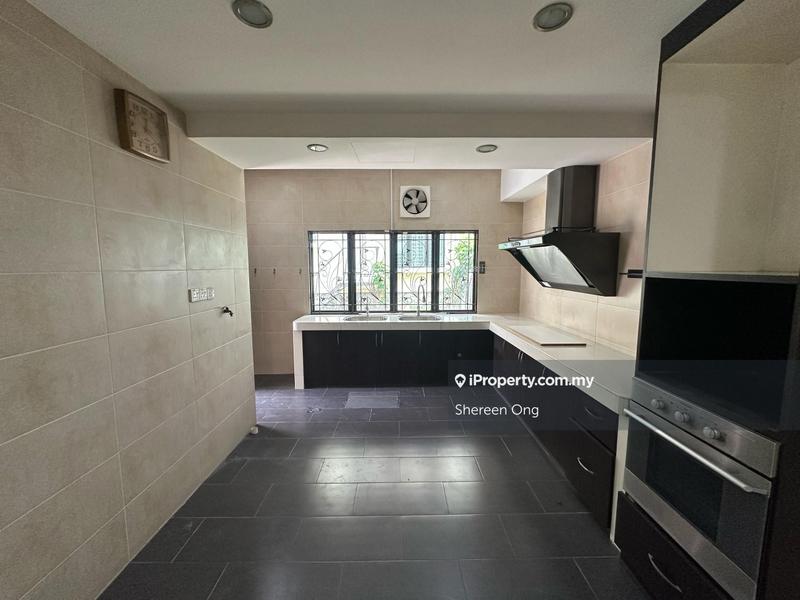 Rumah Berangkai 3 Tingkat untuk Dijual di Taman Bukit Prima, Cheras oleh Shereen Ong - iProperty.com.my