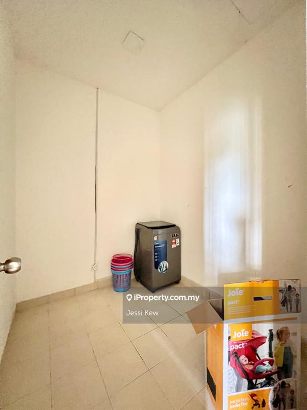 Semi-Detached House for Sale in Hijauan Residence, Ulu Langat by Jessi Kew - iProperty.com.my