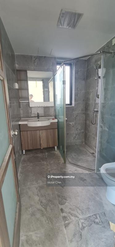 3-storey Terraced House for Sale in Forest City Golf Resort Villa, Johor Bahru by Victor Chin - iProperty.com.my