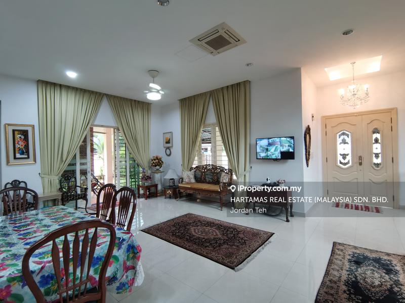 Bungalow House for Sale in Seksyen 8, Kota Damansara by Jordan Teh - iProperty.com.my