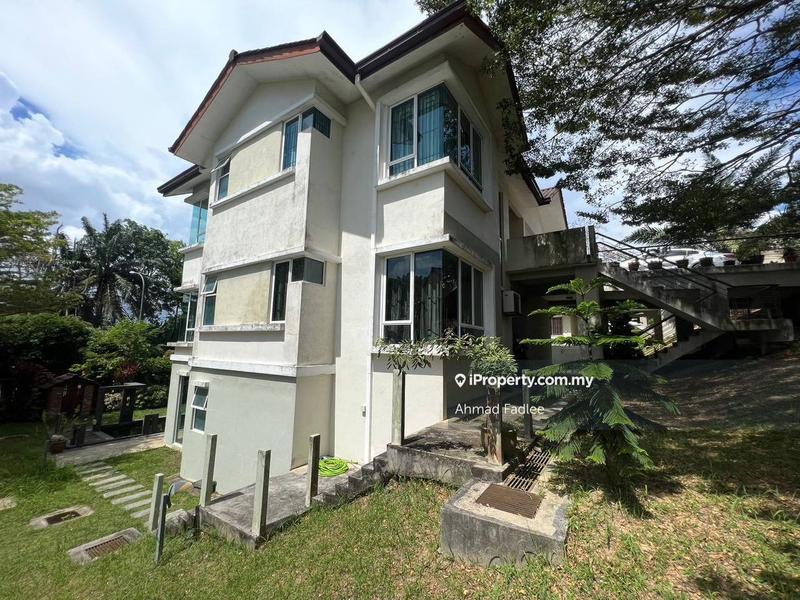 Bungalow House untuk Dijual di Kayangan Heights, Shah Alam oleh Ahmad Fadlee - iProperty.com.my