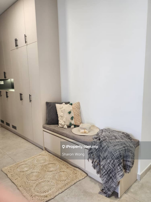 For Sale - Trinity Pentamont