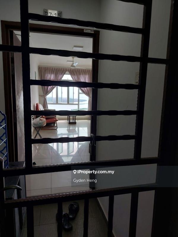 Service Residence for Sale in Pangsapuri Tanah Emas (Golden Sands) by Gyden Heng - iProperty.com.my