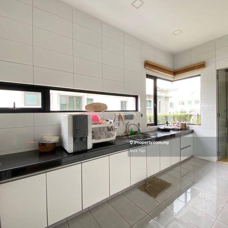 Bungalow House untuk Dijual di Taman Saujana Impian, Kajang oleh Nick Yap - iProperty.com.my