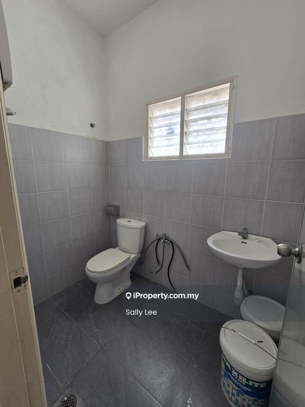2-storey Terraced House for Sale in Usj 6, Subang Jaya by Sally Lee - Bathroom - iProperty.com.my